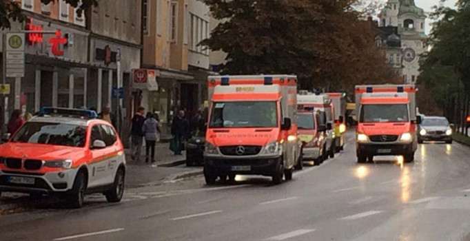 Son dakika! Almanya'da bıçaklı saldırı