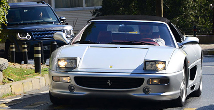 Kıvanç Tatlıtuğ'un yeni imajı