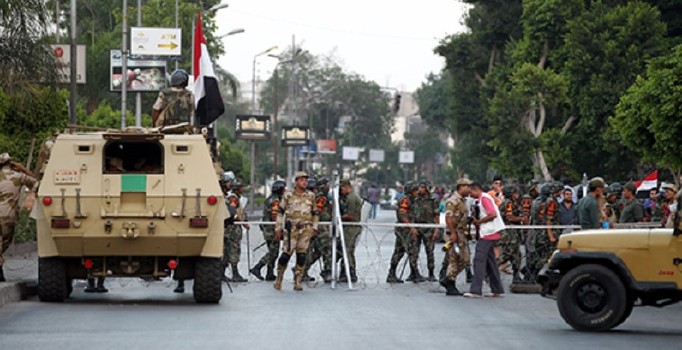 Mısır'da silahlı çatışma