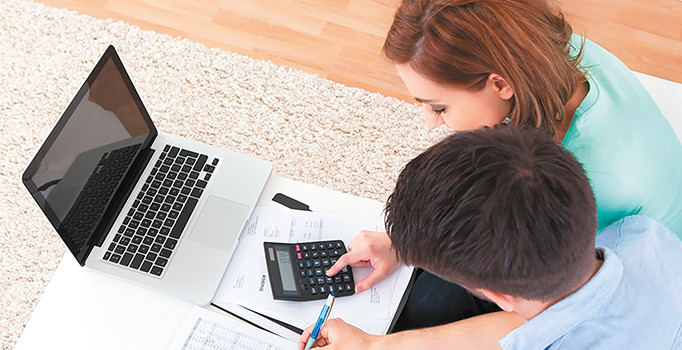 Faiz makası ticaride açıldı