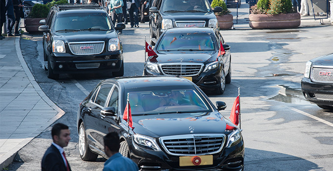 Cumhurbaşkanı Erdoğan, AK Parti İstanbul İl Başkanlığı'nda