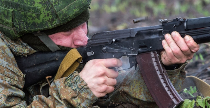 Rusya'da asker 4 silah arkadaşını öldürdü