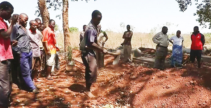 Muhalefetin vampirleri iktidarın kanını emiyor