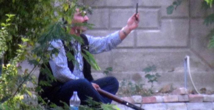 Eşi barışmayı reddedince selfie çekip intihar etti