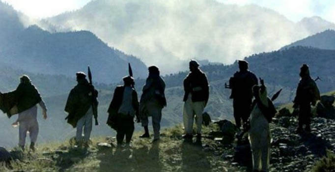 Rusya, IŞİD'le mücadele için Taliban'la temas kurdu