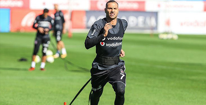 34'lük delikanlı Quaresma'dan 16 ayda 81 maç   