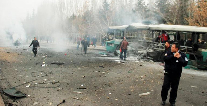 Canlı bombalı saldırı davasında 10 tahliye