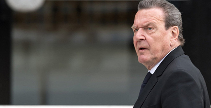 Son dakika! Büyükada tahliyesinde Alman Şansölye Schröder devreye girdi