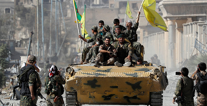 Tedirgin eden iddia: Rakka'da YPG yağmalaması