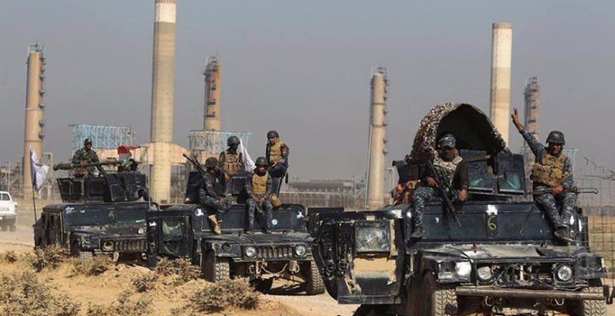 Irak ordusu ile Peşmerge arasında şiddetli çatışma