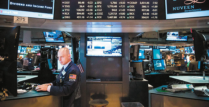 Piyasadaki dalgalanma geçici dolar düşecek