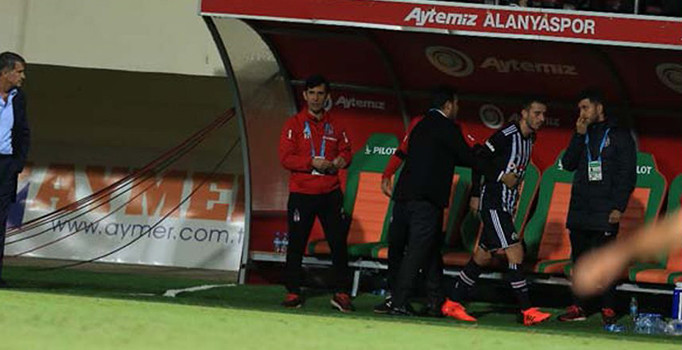 Oğuzhan Özyakup’tan Şenol Güneş’e şok tepki