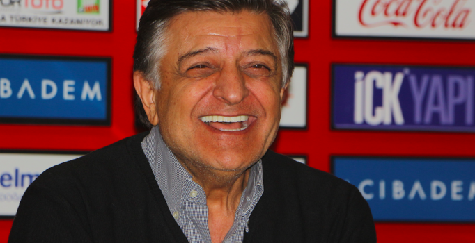 Yılmaz Vural ve ekibi sağlık kontrolünden geçti