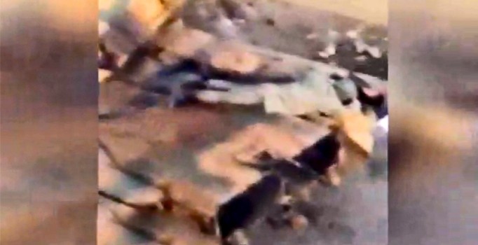 Asker, Cizre'de yaralanan polise tankın üzerinde siper oldu