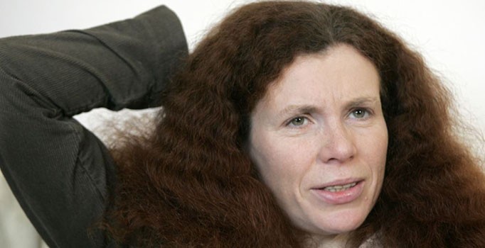 Rus gazeteci Latınina: Füzeyi tutan asker belki de sarhoştu