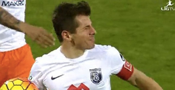 Emre'nin öfkesi takımını yaktı