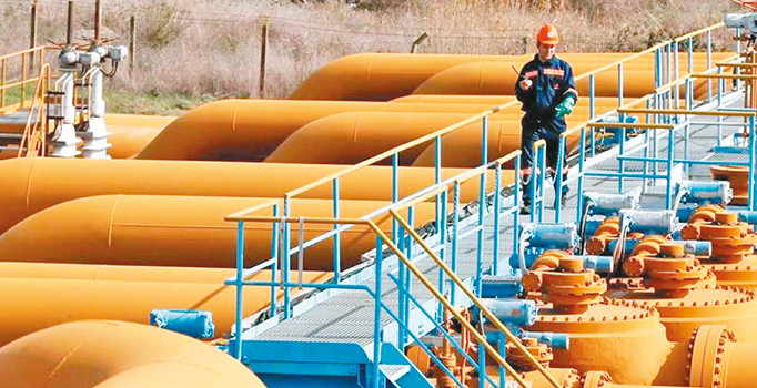 Akaryakıta büyük zam maliyet olarak dönebilir