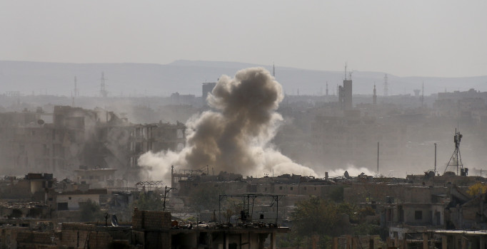 Şam'da okula saldırı: 5 ölü