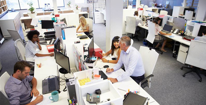 ABD, askeri üste çalışacak Türk sosyal medya uzmanı arıyor