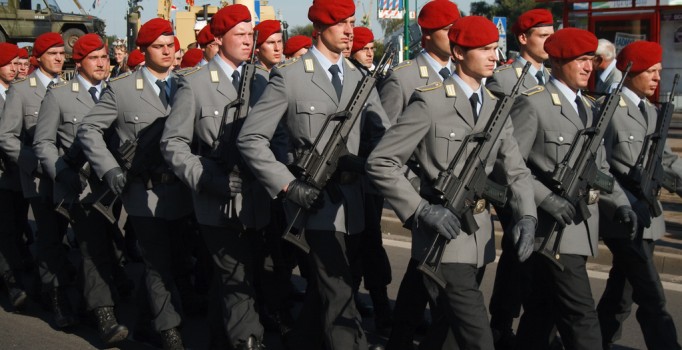 Alman AWACS uçakları ve askerleri Türkiye'ye geliyor