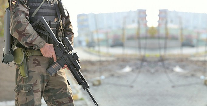 Şırnak Cizre'de zırhlı aracın geçişi sırasında patlama: 3 uzman çavuş şehit, 2 yaralı