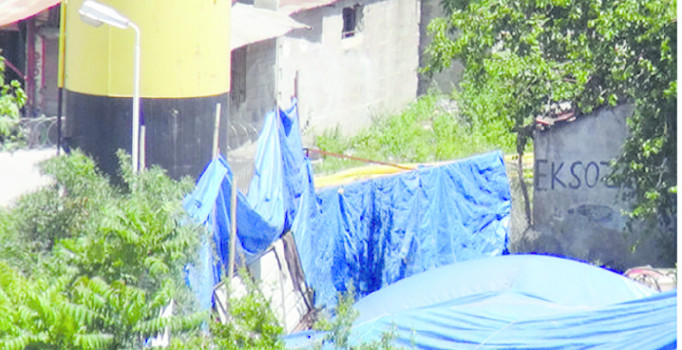 Gizemli kazının yapıldığı mahallede evlere servet teklif etmişler