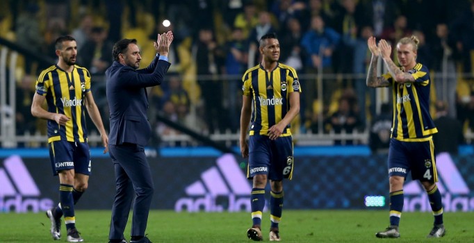 Erman Toroğlu: F.Bahçe G.Saray'ın işini bitirdi