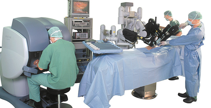 Ameliyatlar artık robotlara teslim