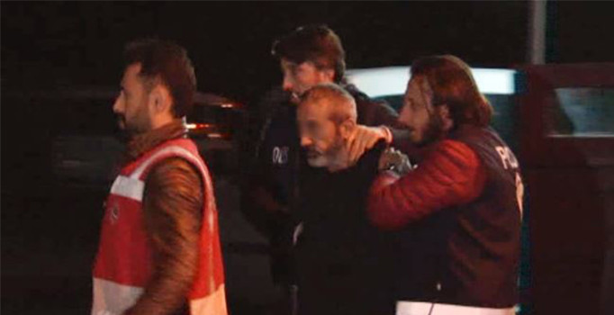 Fatih'te 10 yaşındaki oğlunu öldüren baba savcılığa sevk edildi