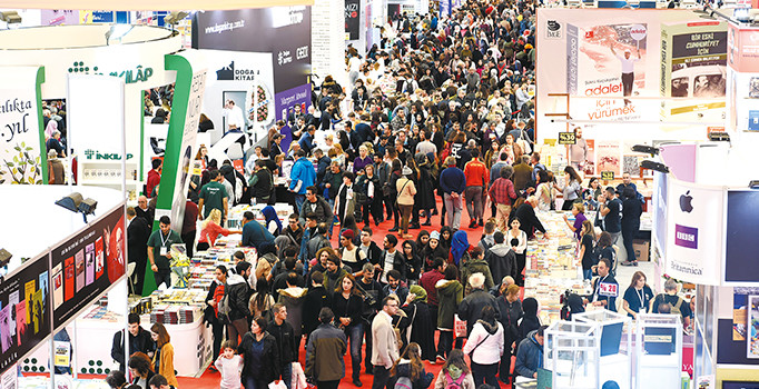 Hem okuyucu çok hem de dünyaya emsal