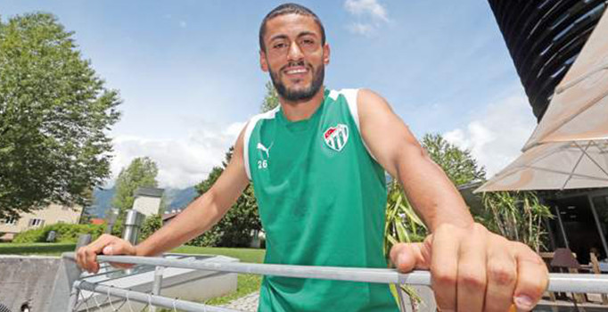 A Milli Futbol Takımı'nın aday kadrosuna Bursasporlu Barış Yardımcı dahil edildi