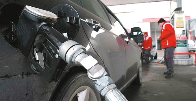 Akaryakıtta zam havası