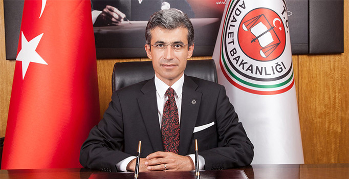 Başsavcı Mustafa Alper'in ölümüne neden olan şoföre 12 yıl