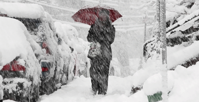 Meteoroloji uyardı: Kar kalınlığı 1 metreye yaklaşacak
