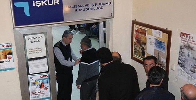 İşsizlik başvuruları yüzde 42 arttı