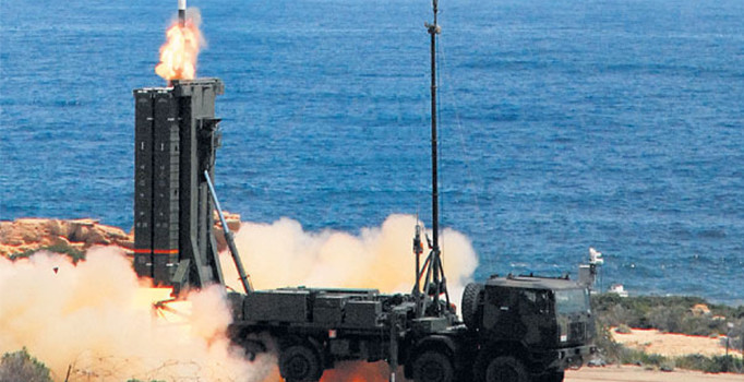 Türkiye bağımsız hava savunma sistemi için imza atıyor