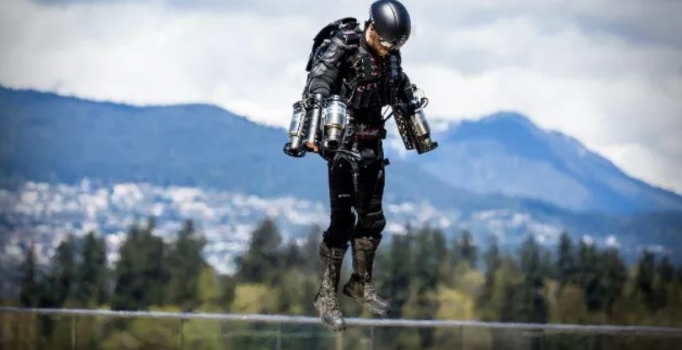 Gerçek İron Man rekorlar kitabında