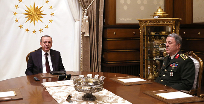 Cumhurbaşkanı Erdoğan, Genelkurmay Başkanı Orgeneral Hulusi Akar'ı kabul etti