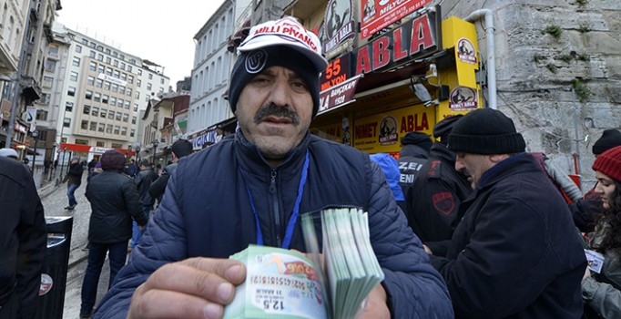 Milli Piyangodan "yılbaşı ikramiyesi" açıklaması: Talihli ortada yok