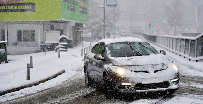 İstanbul kar altında