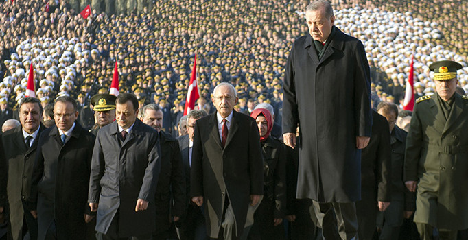 Devlet erkanı Anıtkabir'de, Atatürk'ü anıyoruz