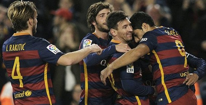 Barcelona Real Betis'i 4-0'la geçti, Messi şov yaptı