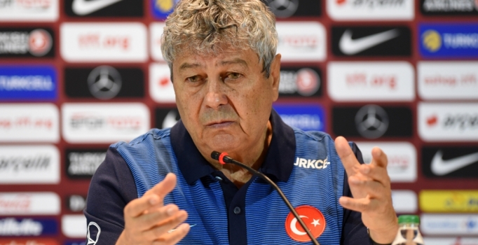 Lucescu: Türk futbolunda yeni bir nesil peşindeyiz