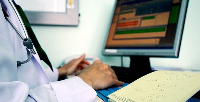 SGK'dan sözleşmesi olmayan hastanelere 'MEDULA sistemi' uyarısı