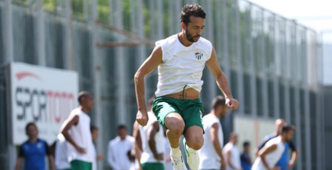 Bursaspor’da Bilal Kısa 6 hafta yok