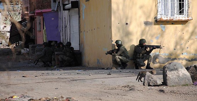 Şırnak Cizre'de 1 asker şehit oldu