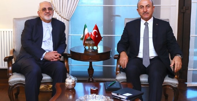 Çavuşoğlu'dan Zarif'e başsağlığı