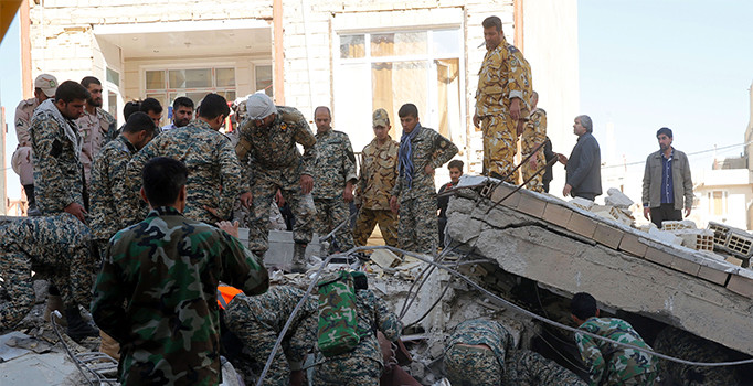 İran’da ölenlerin sayısı 430’a yükseldi