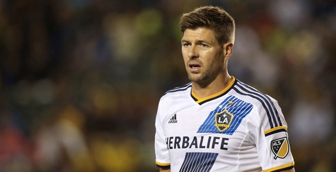 Gerrard'dan De Jong ve İstanbul'a mesaj