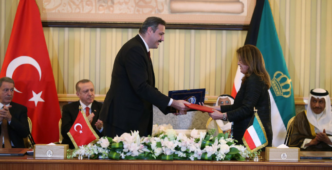 Cumhurbaşkanı Erdoğan ve Kuveyt Emiri 3 anlaşmaya imza attı